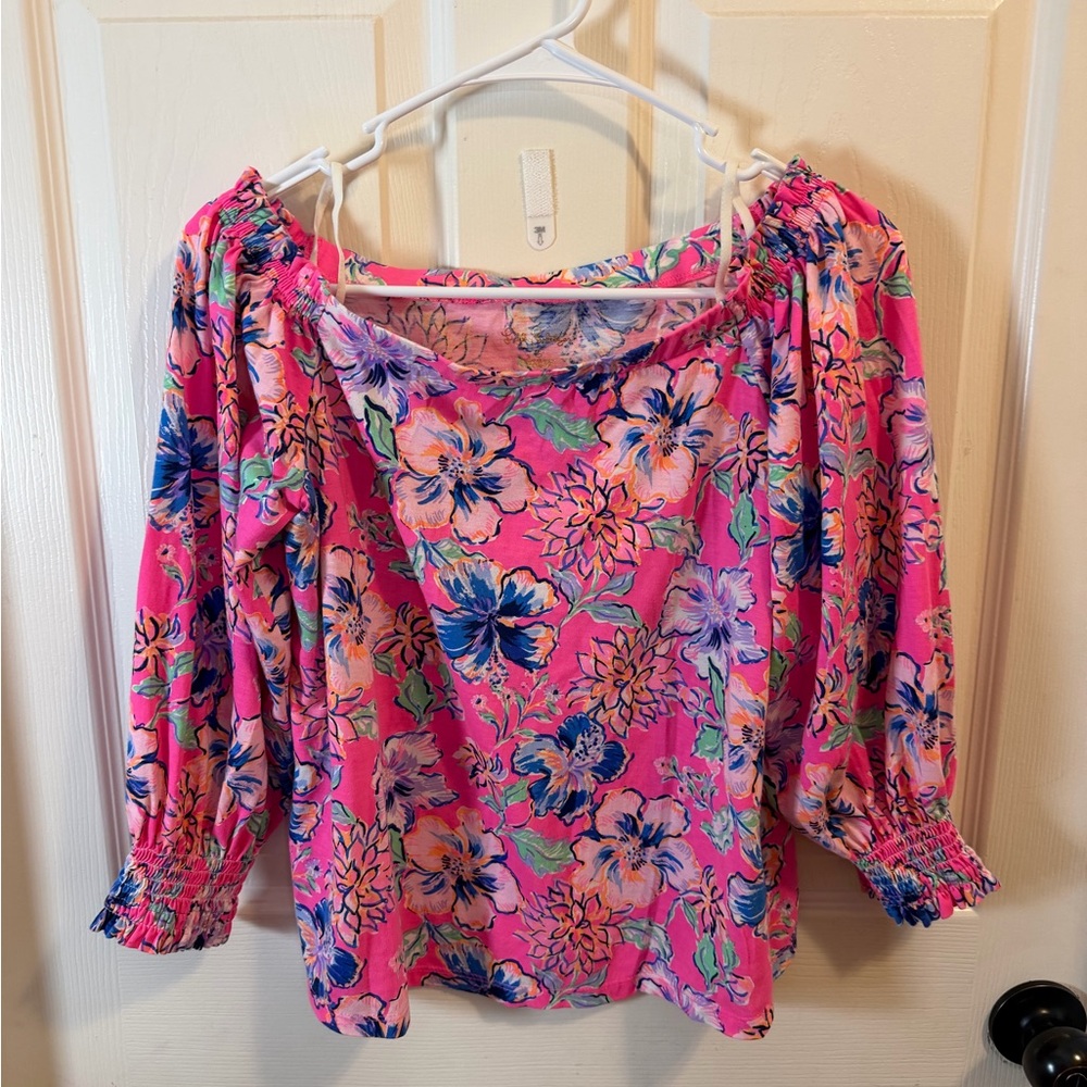 Lilly Pulitzer off shoulder strapless blouse. Size S